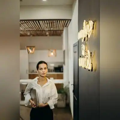 徐蔚